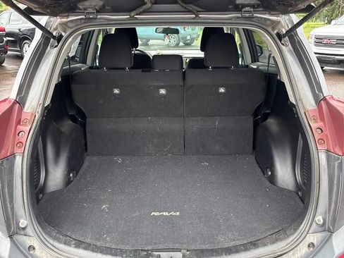 Used 2014 Toyota RAV4 XLE AWD/4WD image 32