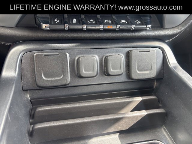 Used 2018 GMC Sierra 1500 SLT AWD/4WD image 19
