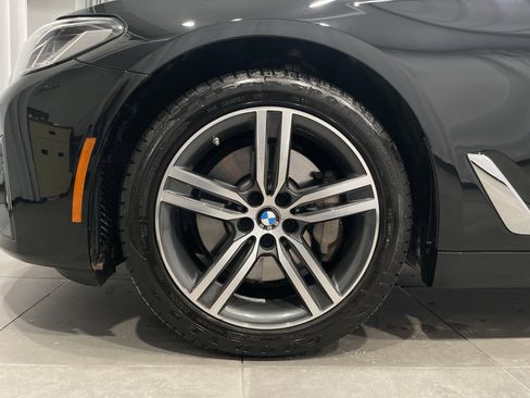 Certified 2023 BMW 530i xDrive 530i xDrive w/ Convenience Package image 7