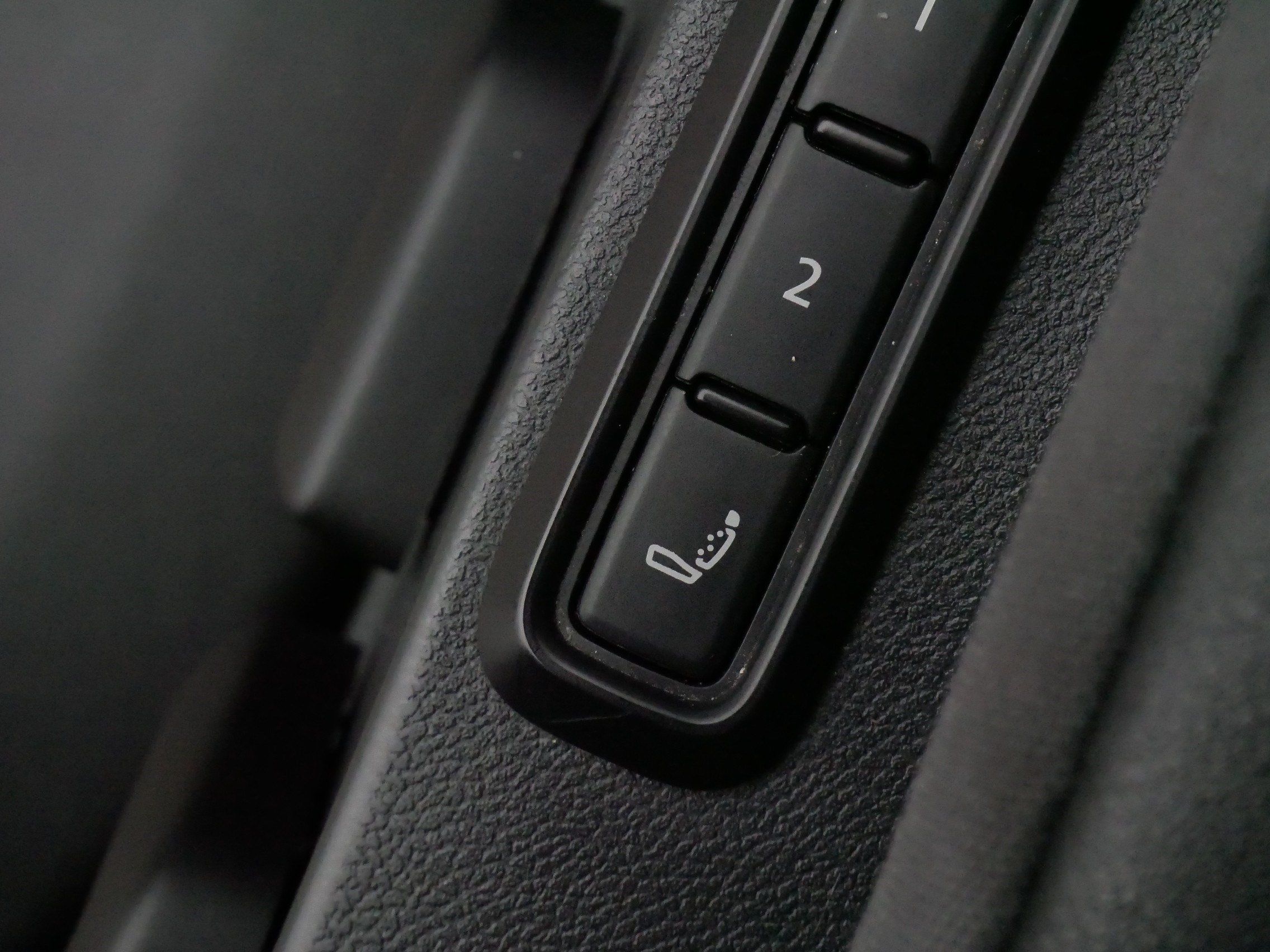 Certified 2023 Volkswagen ID.4 Pro S Plus AWD/4WD image 30