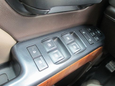 Used 2014 GMC Sierra 1500 SLT w/ SLT Crew Cab Value Package image 27