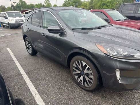 Used 2020 Ford Escape SEL AWD/4WD image 2