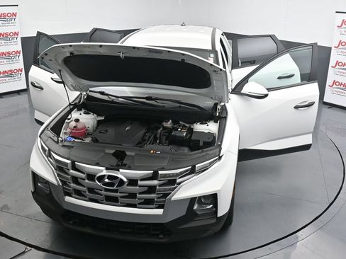 Used 2023 Hyundai Santa Cruz SEL FWD image 40