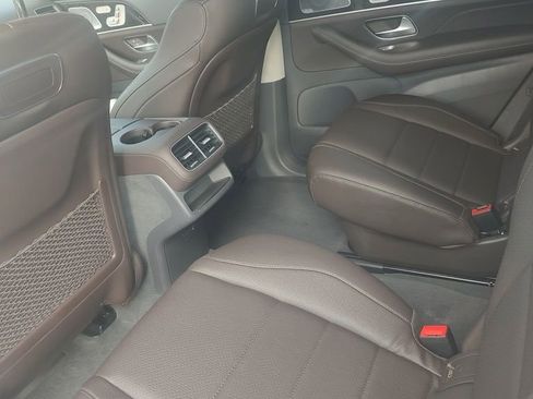 Used 2020 Mercedes-Benz GLS 450 4MATIC image 8