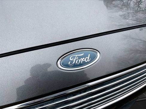 Used 2018 Ford Focus Titanium FWD image 5