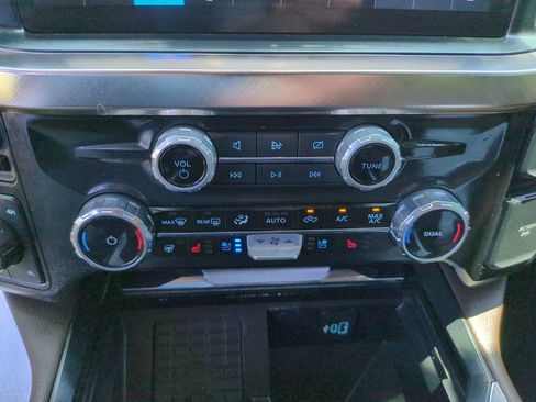Certified 2024 Ford F350 King Ranch w/ FX4 Off-Road Package AWD/4WD image 29
