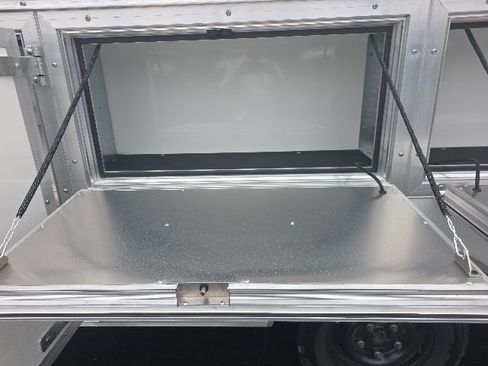 New 2026 Ford Transit 350 w/ Interior Upgrade Package RWD image 5
