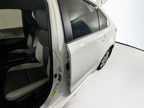Certified 2025 Toyota Corolla LE FWD image 12