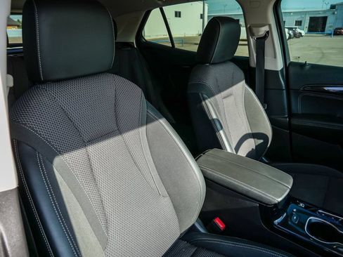 Used 2021 Buick Envision Preferred FWD image 17