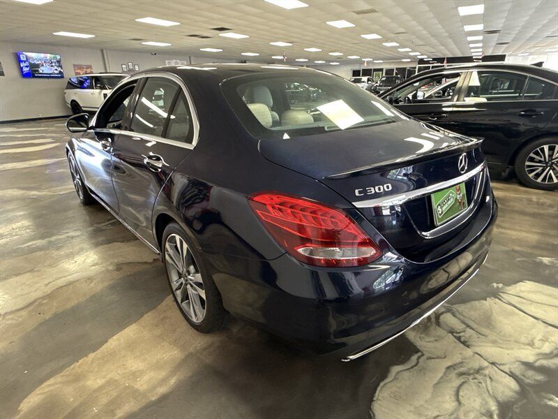 Used 2018 Mercedes-Benz C 300 Sedan w/ Premium Package image 5