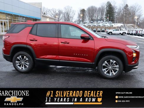 New 2026 Chevrolet Equinox LT w/ Convenience Package II image 1