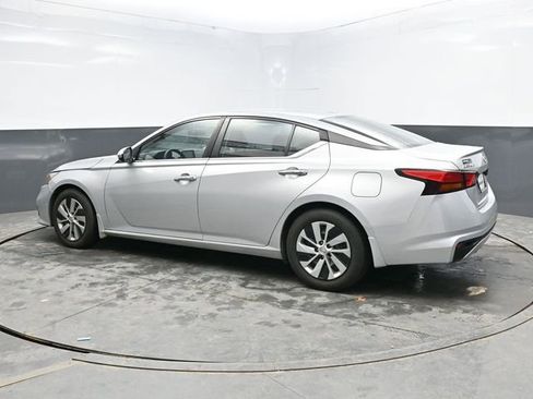 Used 2020 Nissan Altima 2.5 S w/ Driver Assist Package image 4