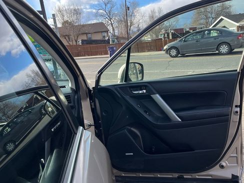 Used 2014 Subaru Forester 2.5i Touring image 11