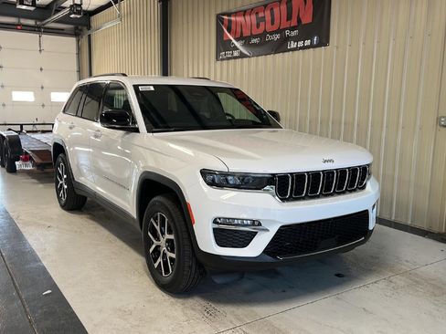 New 2025 Jeep Grand Cherokee Limited image 22