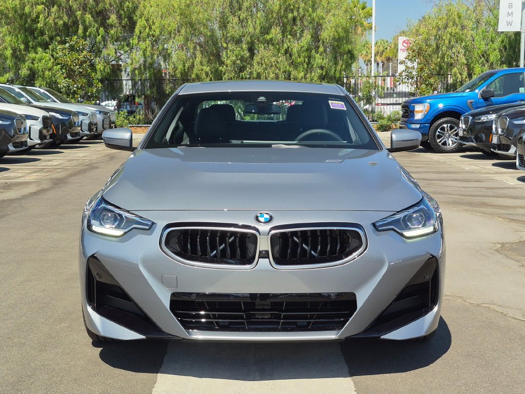 New 2026 BMW 230i xDrive Coupe w/ M Sport Package AWD/4WD image 4