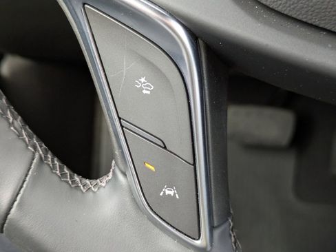 Certified 2025 Cadillac XT5 Luxury image 29