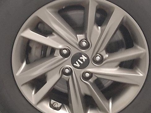 Used 2019 Kia Optima LX FWD image 31