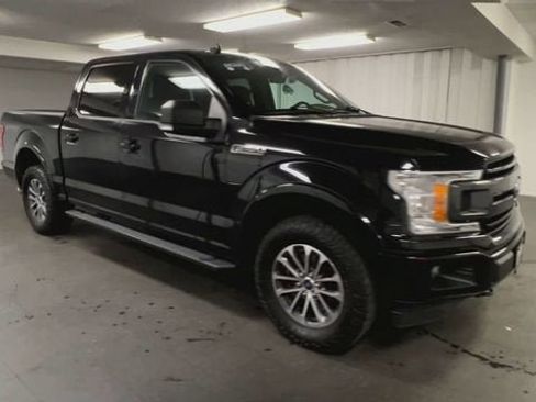 Used 2020 Ford F150 XLT w/ Equipment Group 302A Luxury AWD/4WD image 2
