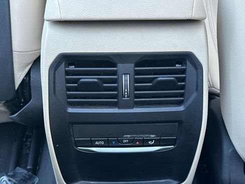 Used 2024 BMW 430i Convertible image 26