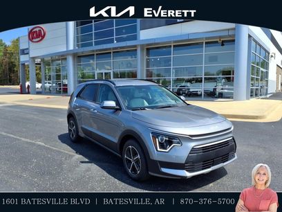 New 2025 Kia Niro EX