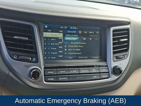 Used 2016 Hyundai Tucson Limited w/ Option Group 03 FWD image 11