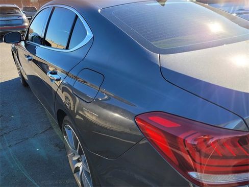 Used 2020 Genesis G70 2.0T w/ Prestige Package image 7