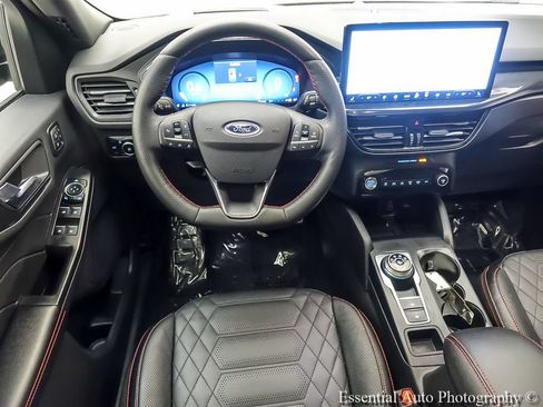 Certified 2024 Ford Escape ST-Line Elite w/ Premium Technology Package AWD/4WD image 14