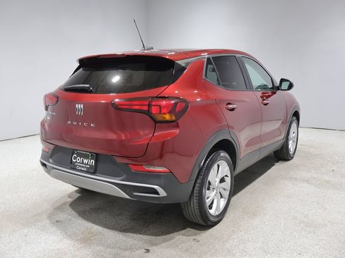 Used 2024 Buick Encore GX Preferred AWD/4WD image 2