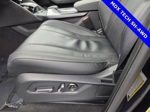 Used 2024 Acura MDX SH-AWD w/ Technology Package image 35