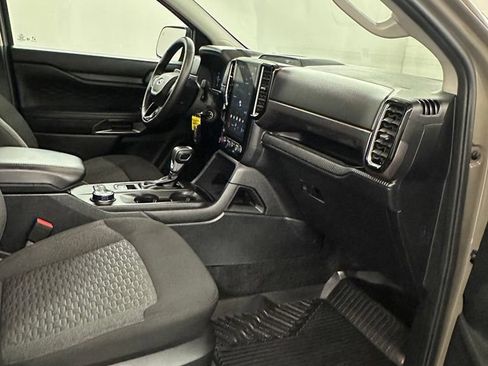 Used 2025 Ford Ranger XLT AWD/4WD image 39