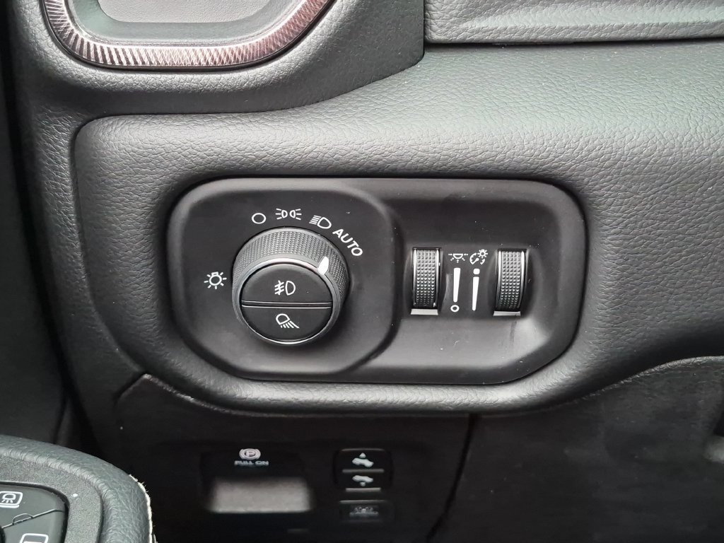 New 2027 RAM 1500 Rebel w/ Rebel Level 2 Equipment Group AWD/4WD image 18