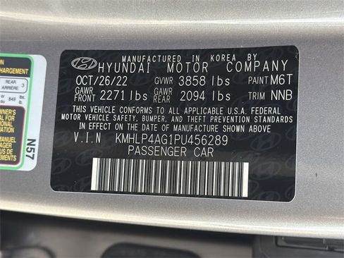 Certified 2023 Hyundai Elantra Limited image 33