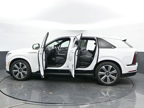 New 2025 Cadillac Escalade IQ Luxury 1 image 52
