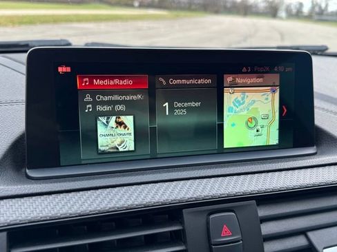 Used 2018 BMW M2 image 24