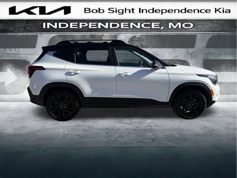 Certified 2024 Kia Seltos X-Line image 16