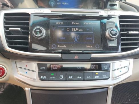 Used 2014 Honda Accord EX-L image 30