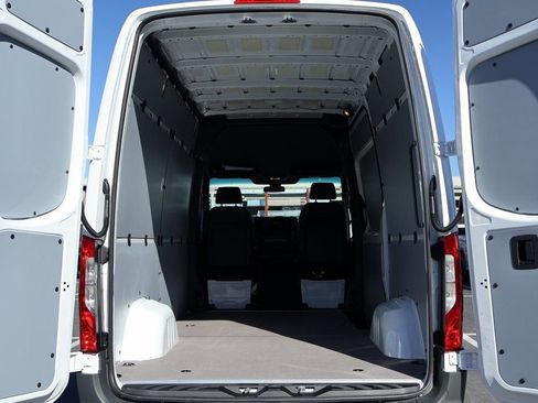 New 2026 Mercedes-Benz Sprinter 2500 image 8
