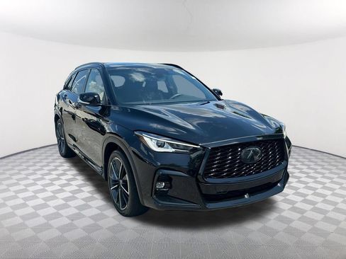 Used 2023 INFINITI QX50 Sport FWD image 3