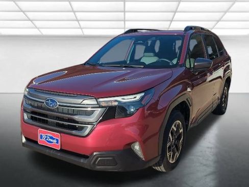 Used 2025 Subaru Forester Premium image 24