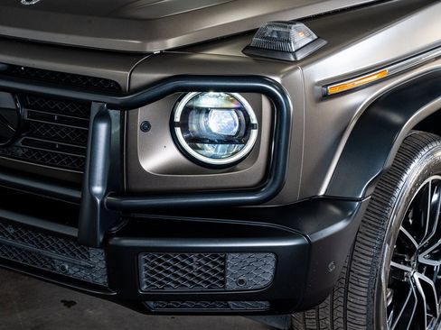 Used 2022 Mercedes-Benz G 550 w/ Exclusive Interior Package image 12