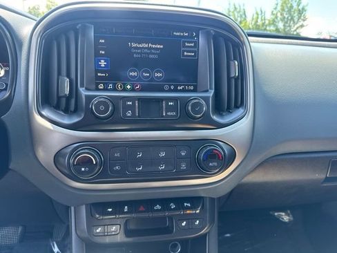 Used 2021 Chevrolet Colorado Z71 AWD/4WD image 19