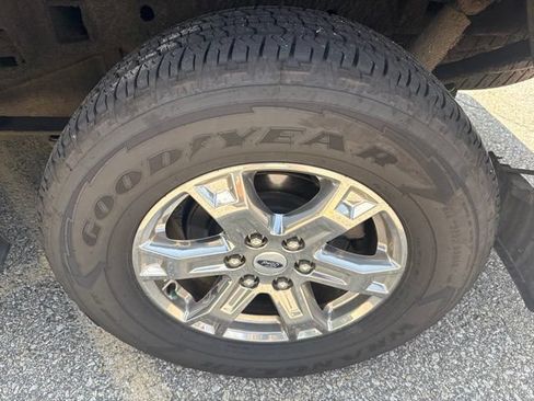 Used 2022 Ford F150 XLT w/ XTR Package AWD/4WD image 9