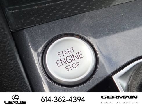 Used 2024 Volkswagen Tiguan SE AWD/4WD image 26