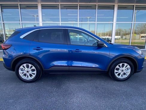 Certified 2023 Ford Escape Active w/ Cold Weather Package FWD image 10