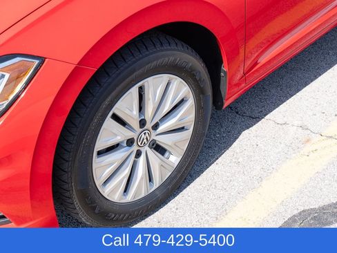 Used 2019 Volkswagen Jetta S w/ Driver Assistance Package FWD image 12