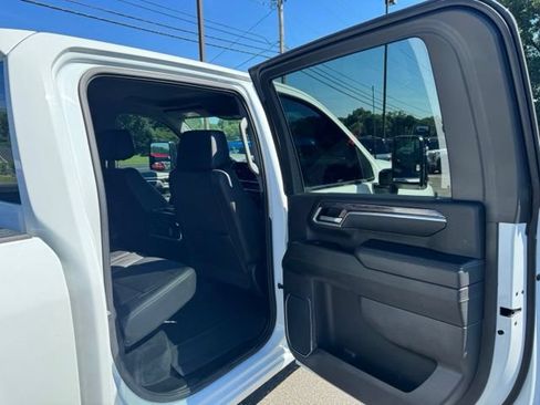 Used 2025 Chevrolet Silverado 3500 LTZ w/ LTZ Plus Package AWD/4WD image 17