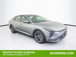 Used 2025 Kia K4 FWD video 1