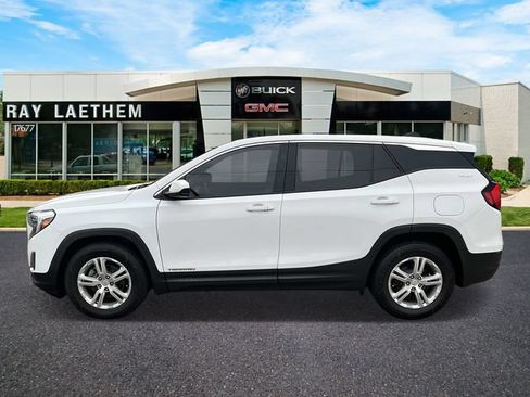 Used 2019 GMC Terrain SLE FWD image 2