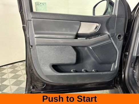 Used 2025 Ford Expedition Max Active AWD/4WD image 10