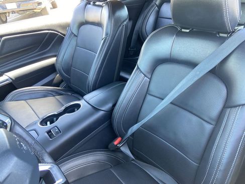 Used 2025 Ford Mustang Premium image 14